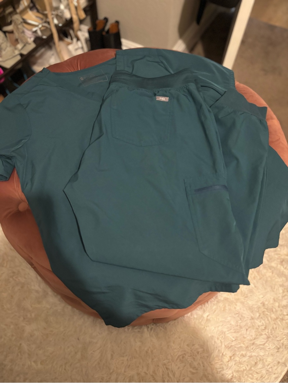 FIGS Women’s Teal Jogger Scrub Set - Classic Casual
